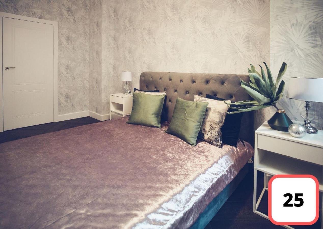 Sienna 41 Boutique Warsaw Apartments Bagian luar foto