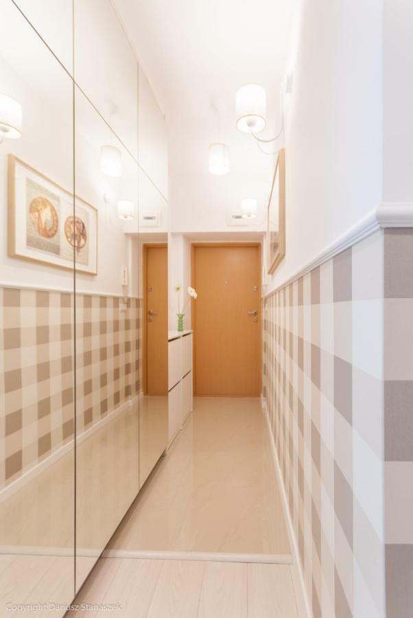 Sienna 41 Boutique Warsaw Apartments Bagian luar foto